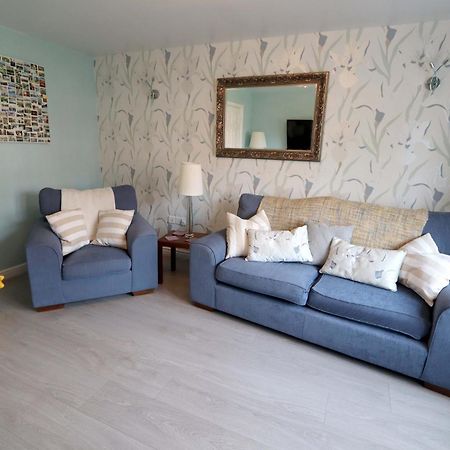 In Our Liverpool Home Sleeps 5 In 2 Double & 1 Single Bedrooms Exterior foto